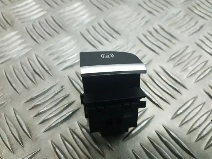 Audi A3/S3 8V (2012 - 2016) 8V1927225A Кнопка ручного тормоза — фото 3