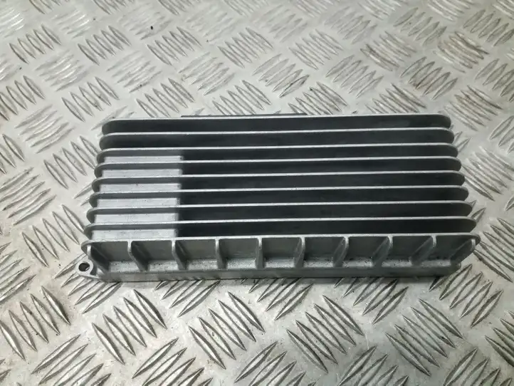 Audi A4 S4 B8 8K (2007 - 2011) 8T0035223AD Усилитель звука — фото 1