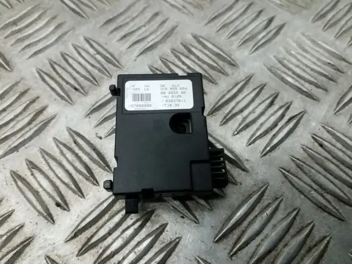 Audi A3/S3 8P (2004 - 2008) 1K0959654 Датчик угла поворота руля — фото 1