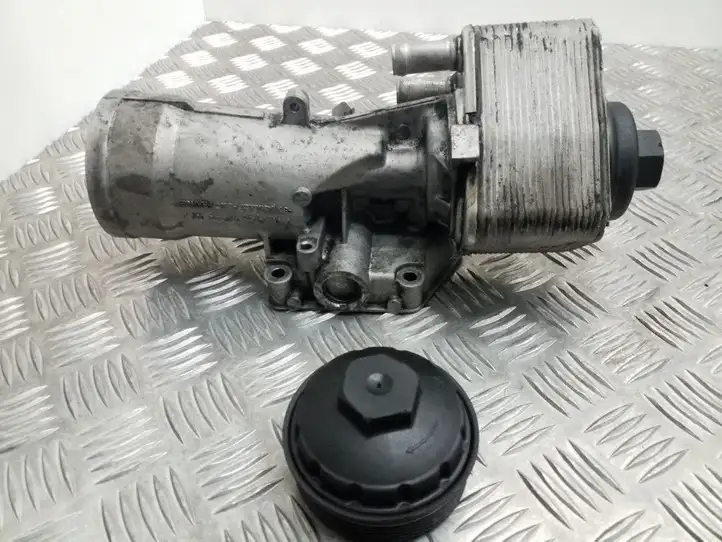 Audi A3/S3 8P (2008 - 2013) 045115389J Кронштейн масляного фильтра — фото 4
