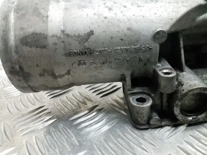 Audi A3/S3 8P (2008 - 2013) 045115389J Кронштейн масляного фильтра — фото 6