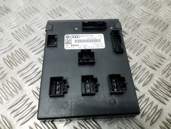 Audi A4 S4 B8 8K (2007 - 2011) 8K0907063 Модуль комфорта — фото 1