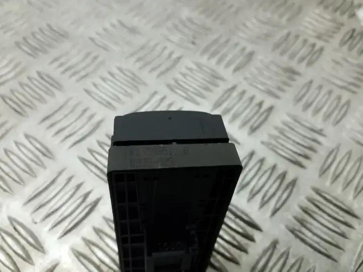 Audi A4 S4 B8 8K (2007 - 2011) 8K0959851D Блок кнопок стеклоподъемников — фото 5