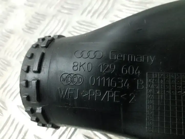 Audi A4 S4 B8 8K (2007 - 2011) 8K0129604 Детали воздухозаборника — фото 4