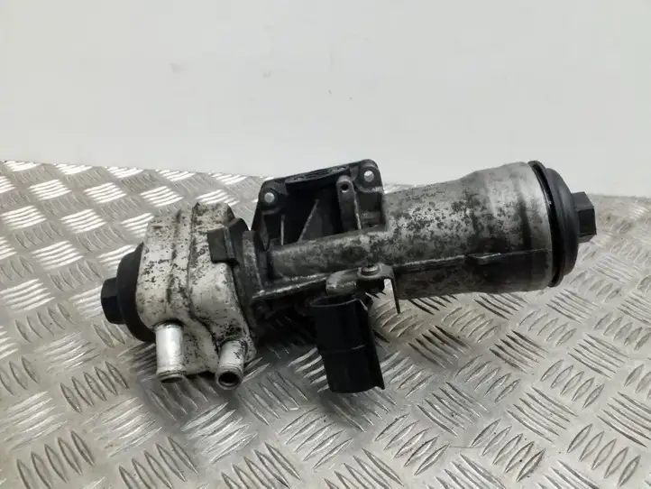 Audi A3/S3 8P (2004 - 2008) 045115389G Кронштейн масляного фильтра — фото 1