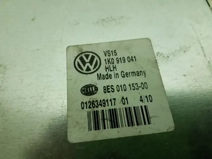 Volkswagen Golf VI (2009 - 2013) 1K0919041 Блок управления электропитанием — фото 2