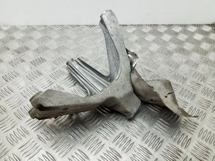Audi A4 S4 B8 8K (2007 - 2011) 8K0199308BE Кронштейн двигателя — фото 6