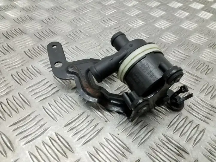 Skoda Fabia Mk2 (5J) (2007 - 2014) 6R0965561A Электроциркуляционный насос — фото 3