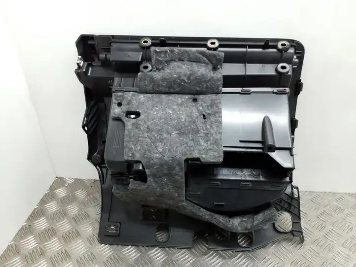 Audi A4 S4 B8 8K (2007 - 2011) 8K1857035A Бардачок в сборе — фото 3