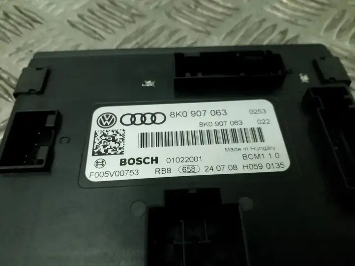 Audi A4 S4 B8 8K (2007 - 2011) 8K0907063 Модуль комфорта — фото 2