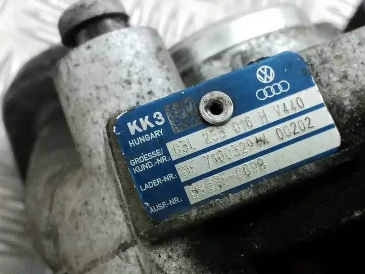 Skoda Fabia Mk2 (5J) (2007 - 2014) 03L253016H Турбина — фото 2