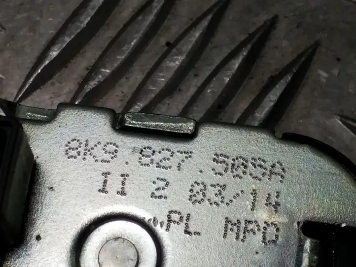 Audi A4 S4 B8 8K (2007 - 2011) 8K9827505A Замок крышки багажника — фото 4