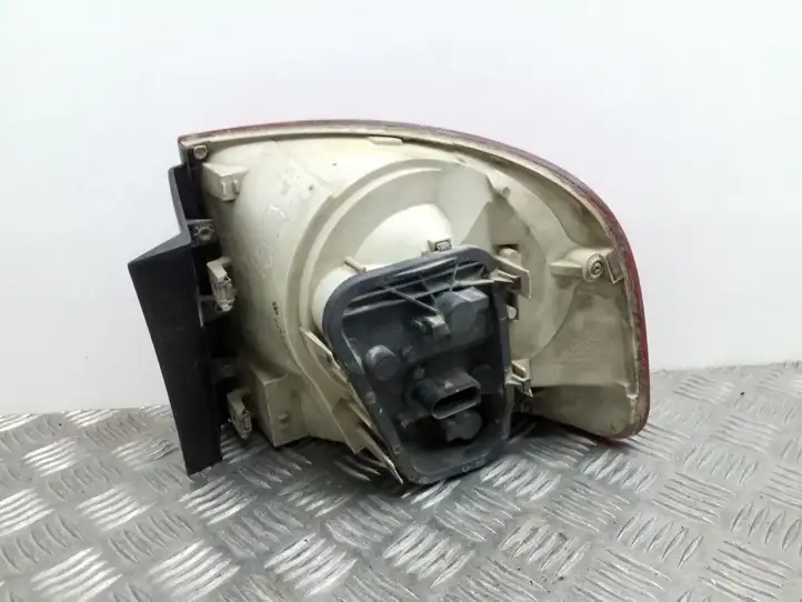 Volkswagen Touareg I (2002 - 2010) 7L6945095K Задний фонарь в кузове — фото 4