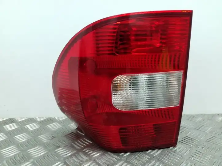 Skoda Yeti (5L) (2009 - 2012) 5L0945096 Задний фонарь в кузове — фото 1