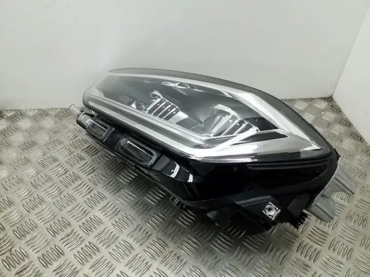 Volkswagen Golf VII (2013 - 2019) 517941081 Передняя фара — фото 11