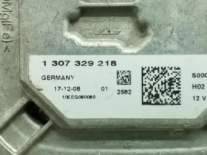Audi A4 S4 B8 8K (2007 - 2011) 1307329218 Блок розжига ксенона — фото 2
