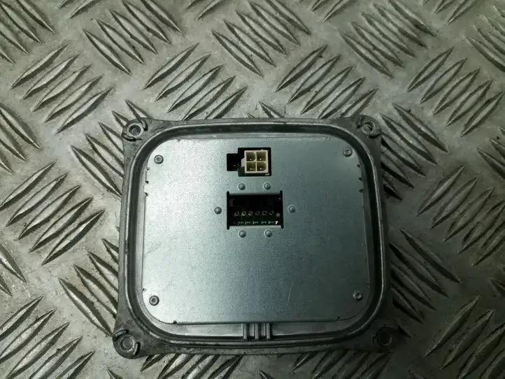 Audi A4 S4 B8 8K (2007 - 2011) 8K0907472 Блок розжига ксенона — фото 3