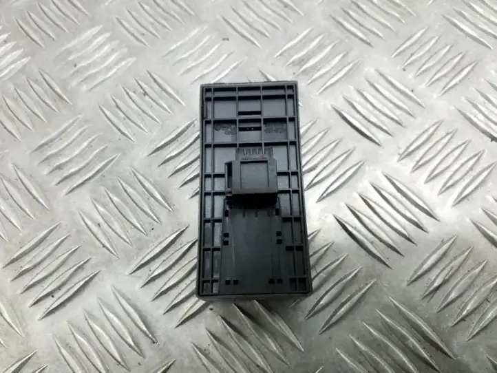 Audi A4 S4 B8 8K (2007 - 2011) 8K0959851D Блок кнопок стеклоподъемников — фото 2