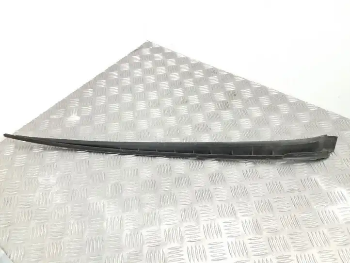 Volkswagen Golf VI (2009 - 2013) 5M0854327D Накладка стоек лобового стекла — фото 2