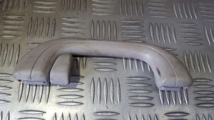 Kia Ceed (2010 - 2012)   Задняя ручка