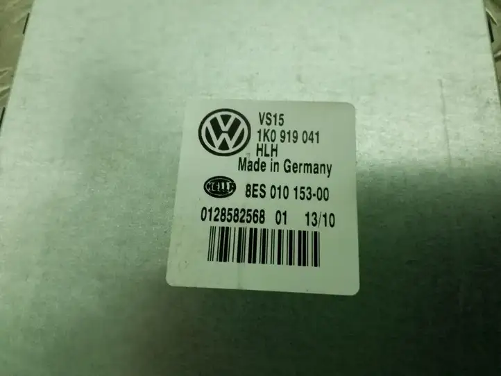 Volkswagen Golf VI (2009 - 2013) 1K0919041 Блок управления электропитанием — фото 2