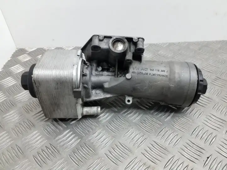 Audi A3/S3 8P (2004 - 2008) 045115389J Кронштейн масляного фильтра — фото 1