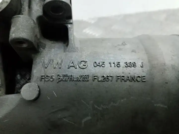 Audi A3/S3 8P (2004 - 2008) 045115389J Кронштейн масляного фильтра — фото 2