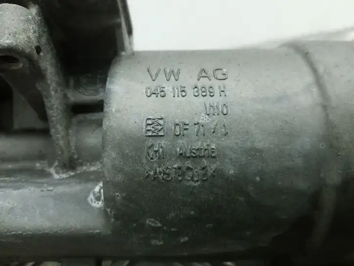 Volkswagen PASSAT B6 (2005 - 2010) 045115389H Кронштейн масляного фильтра — фото 6
