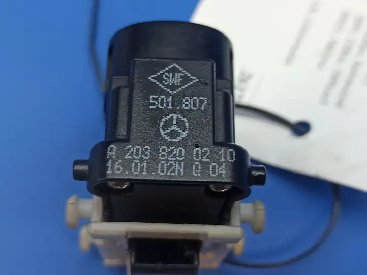 Mercedes-Benz C W203 (2000 - 2007) A2038200210 Блок кнопок стеклоподъемников — фото 4