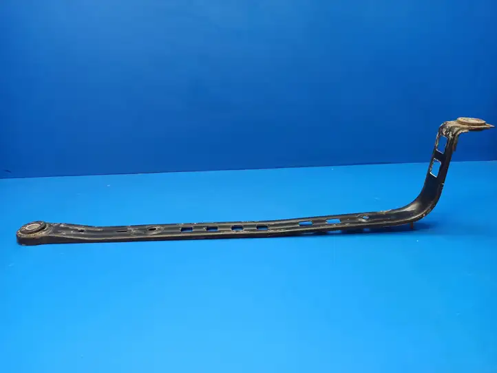 Mercedes-Benz E W212 (2009 - 2016) A2124700240 Кронштейн топливного бака — фото 7