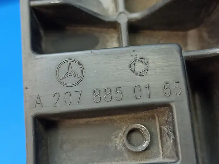 Mercedes-Benz E C207 W207 (2009 - 2017) A2078850165 Кронштейн заднего бампера — фото 3