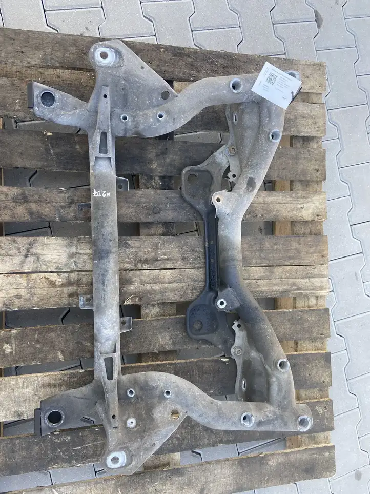 Mercedes-Benz E C207 W207 (2009 - 2017) Передняя балка подвески — фото 1