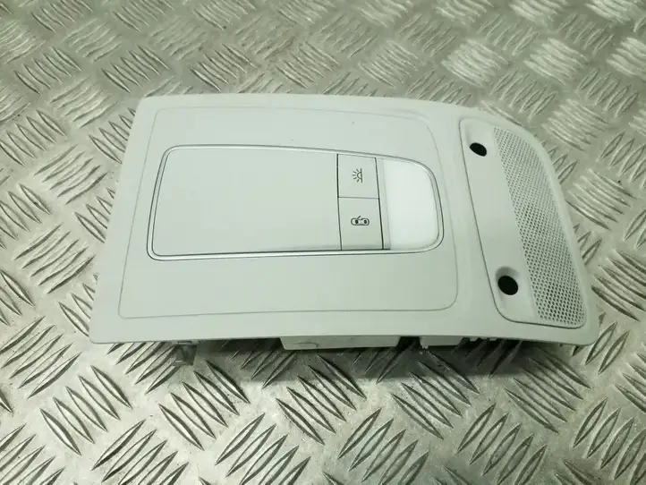 Audi A3/S3 8V (2012 - 2016) 8V0947135A Передняя подсветка — фото 2