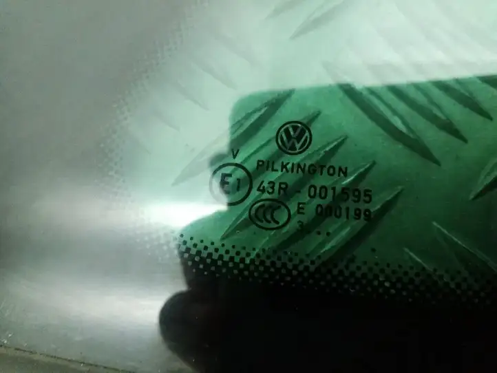 Volkswagen Polo V 6R (2009 - 2015) 6R3845042J Заднее боковое стекло — фото 6