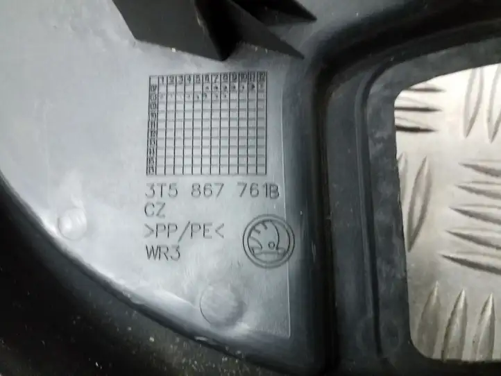 Skoda Superb B6 (3T) (2008 - 2015) 3T5867761B Держатель шторки — фото 7