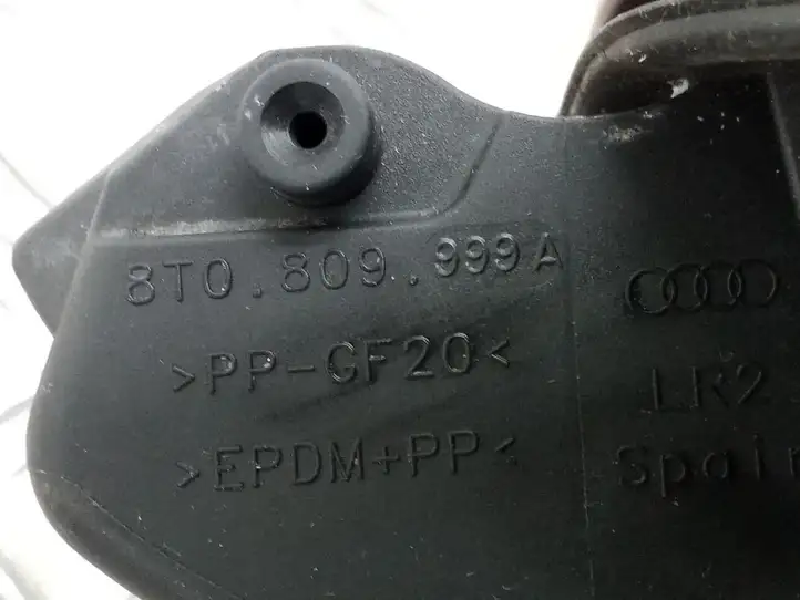 Audi A5 8T 8F (2007 - 2011) 8T0809999A Крышка топливного бака — фото 2