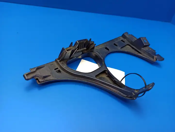 Mercedes-Benz E W210 (1995 - 2002) 2108200412 Окантовка фары — фото 2