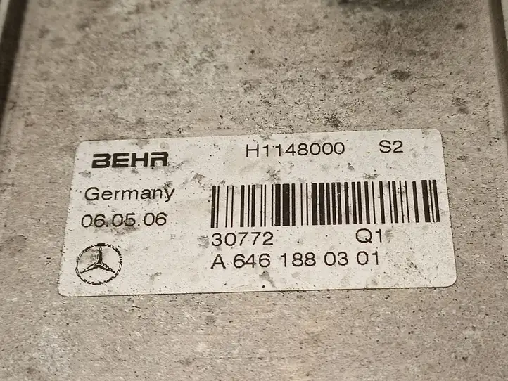 Mercedes-Benz E W211 (2002 - 2009) A6461880301 Кронштейн масляного фильтра — фото 2