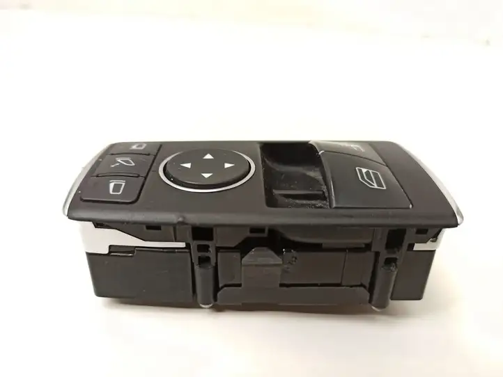 Mercedes-Benz C W204 (2007 - 2014) A1729056900 Блок кнопок стеклоподъемников — фото 7