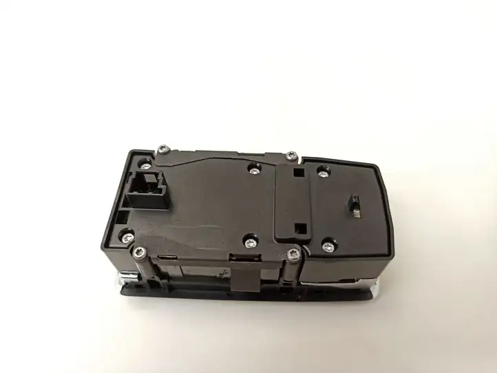 Mercedes-Benz C W204 (2007 - 2014) A1729056900 Блок кнопок стеклоподъемников — фото 9