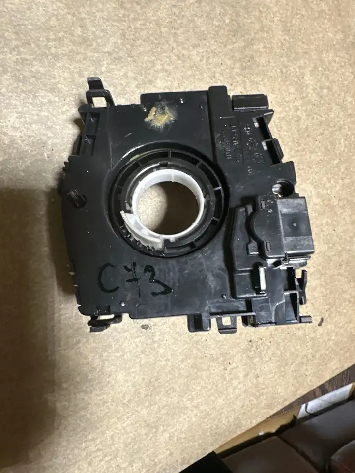 Seat Leon (5F) (2012 - 2019) 5Q0953549F Контактное кольцо SRS — фото 3