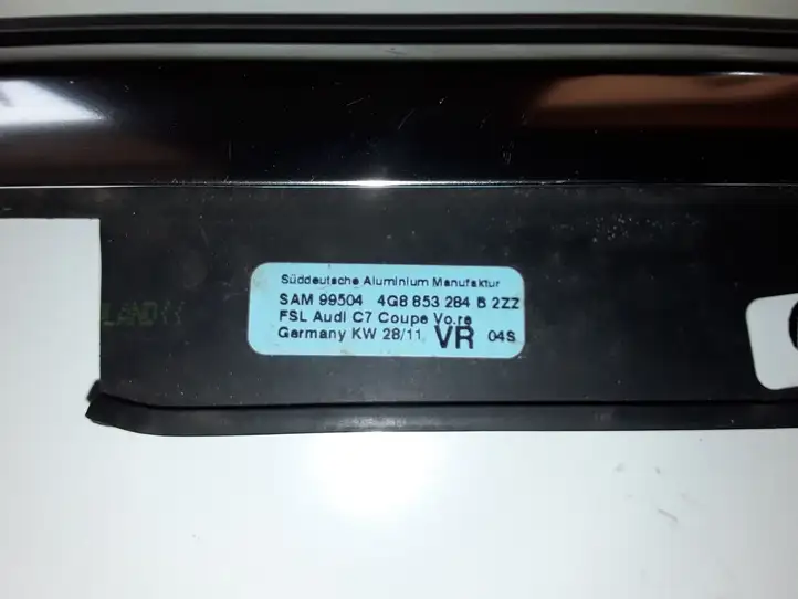 Audi A7 S7 4G (2014 - 2018) 4G8853284B Накладка стекла передней двери — фото 2