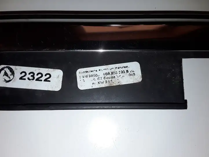 Audi A7 S7 4G (2014 - 2018) 4G8853283B Накладка стекла передней двери — фото 2