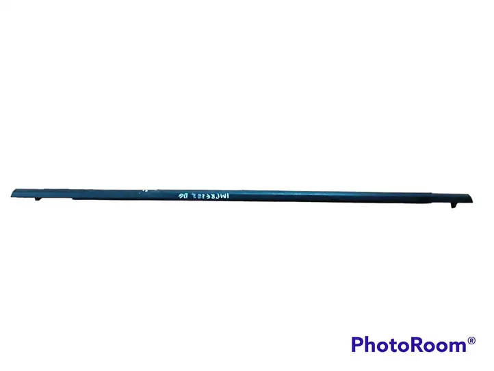 Subaru Impreza IV (2013 - 2016) Накладка стекла задней двери — фото 1