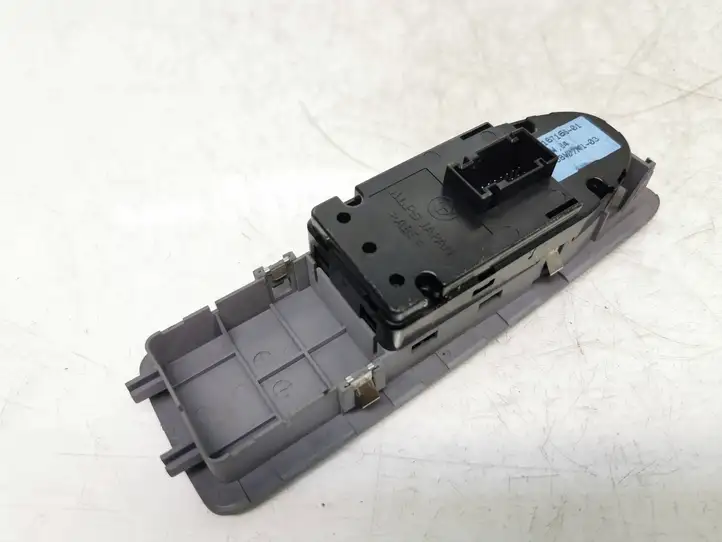 BMW 1 E81 E87 (2004 - 2011) 9167166 Блок кнопок стеклоподъемников — фото 2