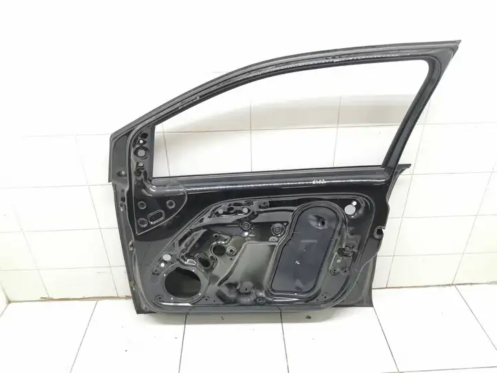 Volkswagen Up (2011 - ) Дверь — фото 15