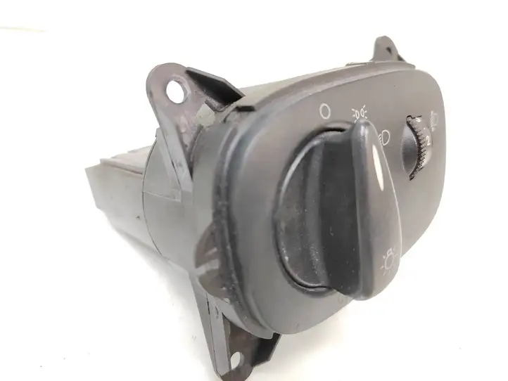 Ford Transit (2000 - 2006) YC1T13A024BB Включатель фонарей — фото 1