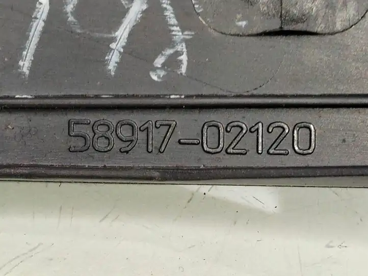 Toyota Auris 150 (2006 - 2012) 5891702120 Другая деталь консоли (туннеля) — фото 3