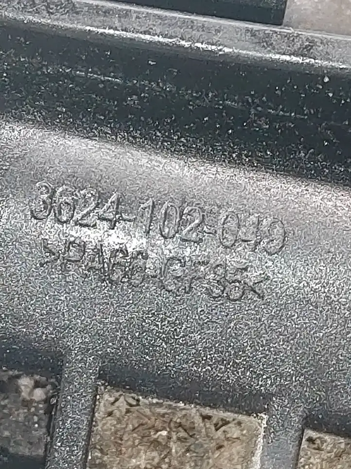 Volkswagen Golf VII (2013 - 2019) 03N115389A Кронштейн масляного фильтра — фото 4