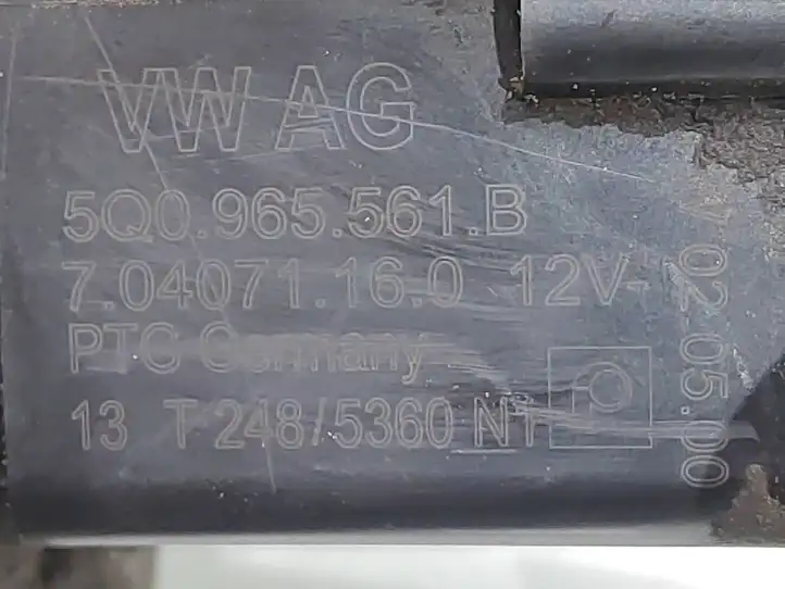 Volkswagen Golf VII (2013 - 2019) 5Q0965561B Циркуляционный насос Webasto — фото 5
